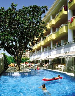 Fotos de la piscina del hotel