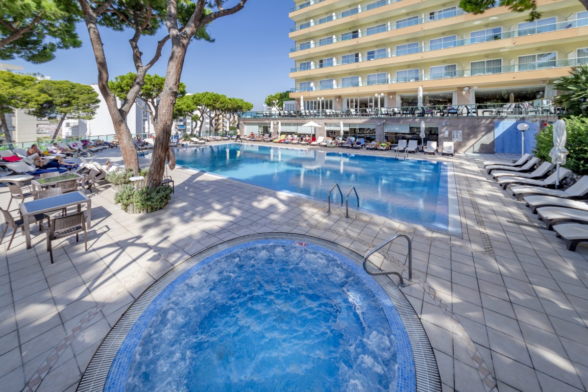Fotos de la piscina del hotel