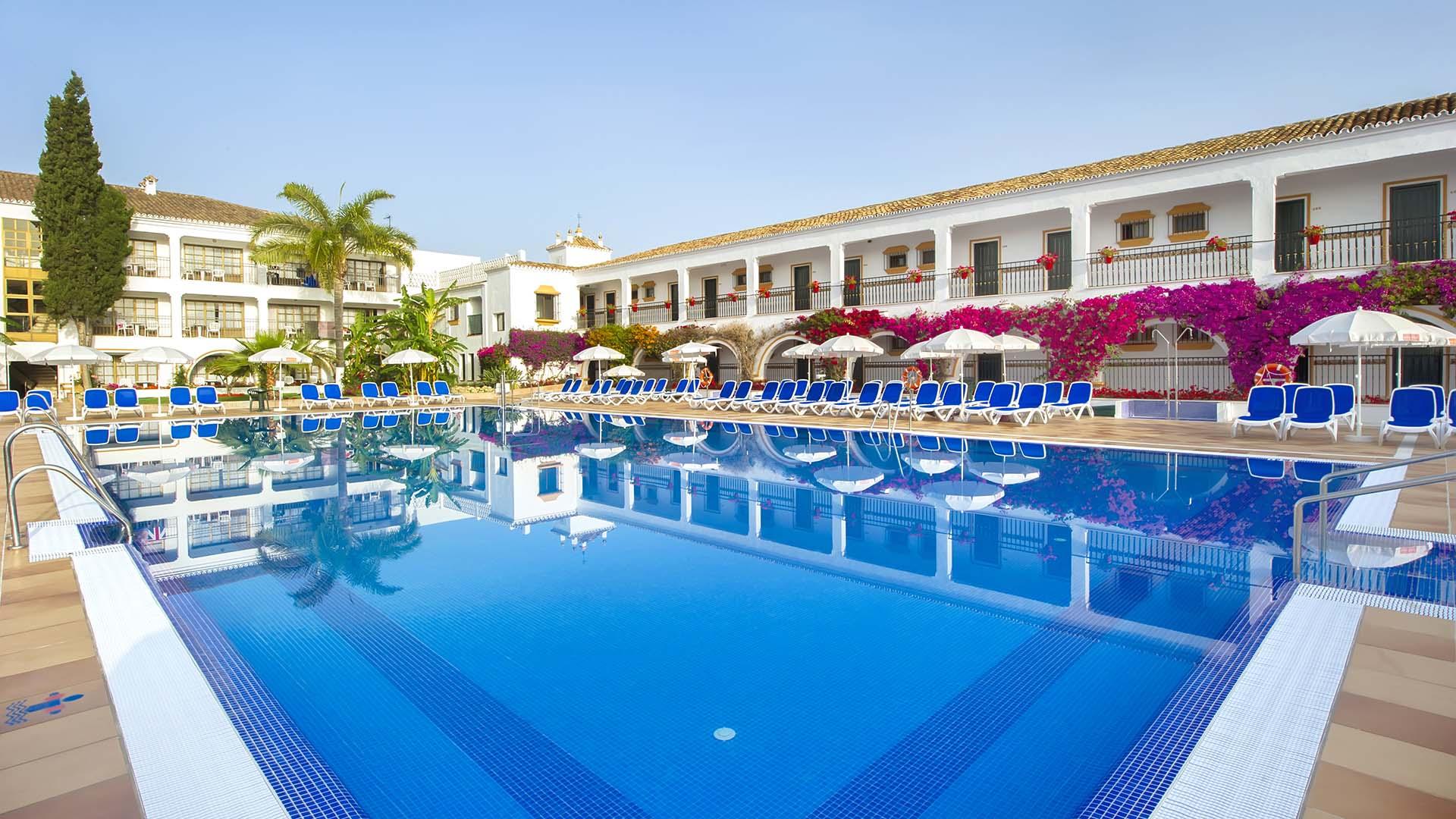 Fotos de la piscina del hotel